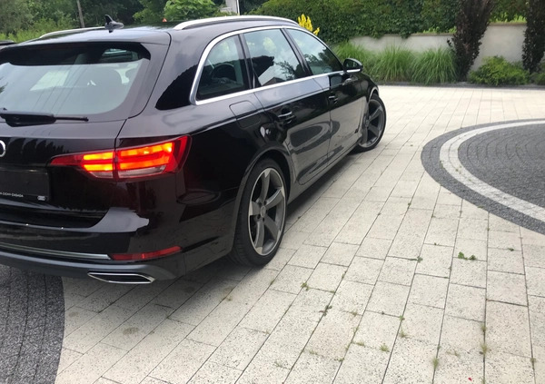 Audi A4 cena 89790 przebieg: 226000, rok produkcji 2019 z Poręba małe 92